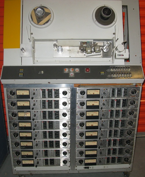 AMPEX MM-1200 2" TAPE MACHINE ATHAN NEW PAIR OF LIFTER SLEEVES 2 