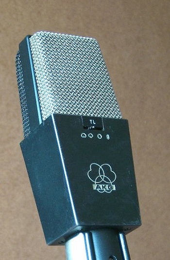 AKG C414-TL