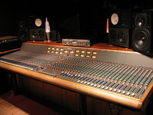 Trident Series 65 Console 56 Channel 16 Buss